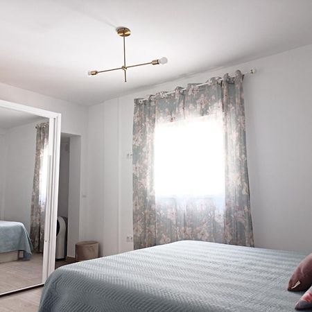 Apartamento Entero Con Solarium En Sabinillas, Con Piscina Y Al Lado Del Puerto De La Duquesa Manilva Zewnętrze zdjęcie