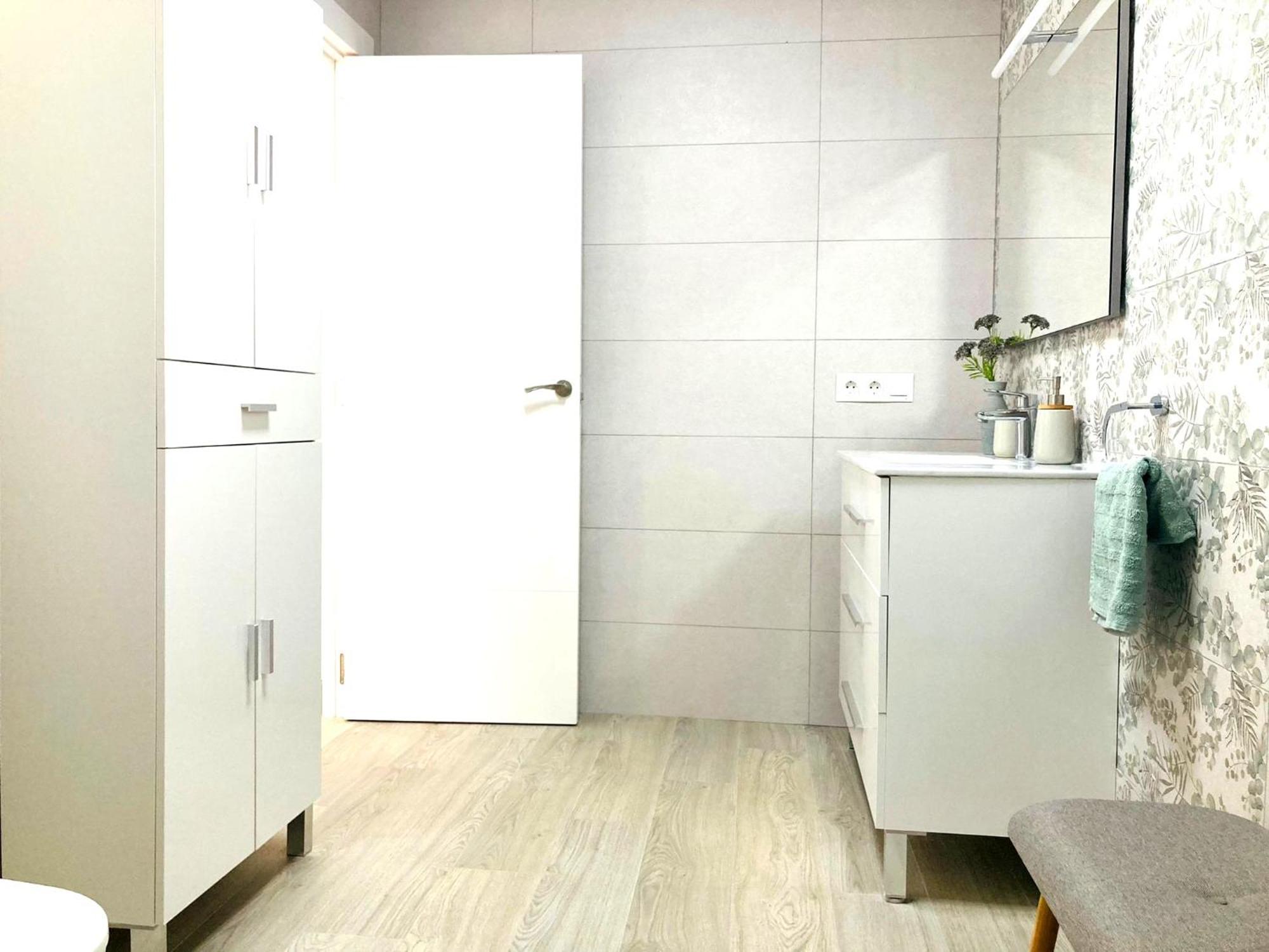 Apartamento Entero Con Solarium En Sabinillas, Con Piscina Y Al Lado Del Puerto De La Duquesa Manilva Zewnętrze zdjęcie